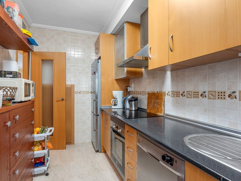 Town House for Sale in Villamartin, Alicante 11