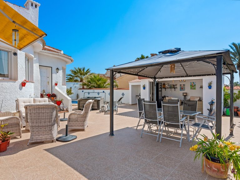 Villa for Sale in Ciudad Quesada, Alicante 25