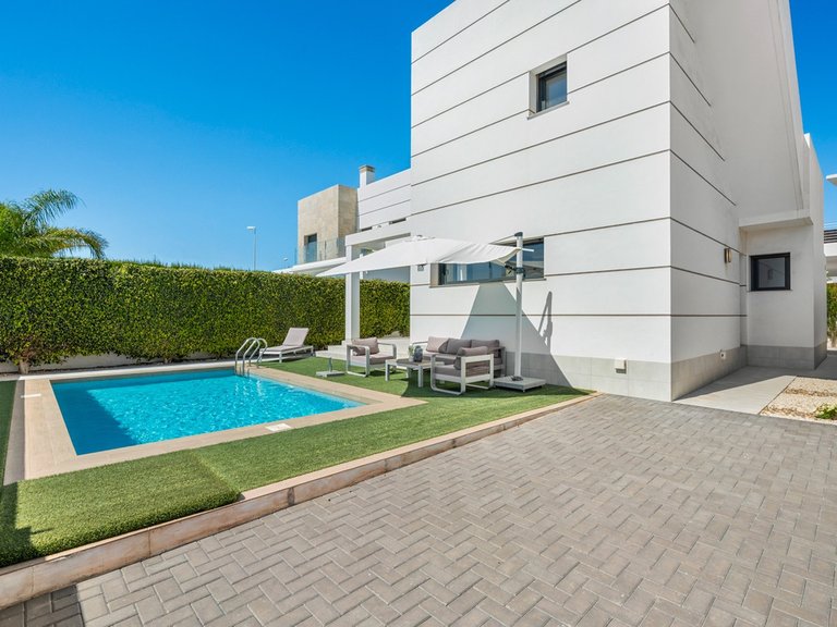 Villa for Sale in Ciudad Quesada, Alicante 25