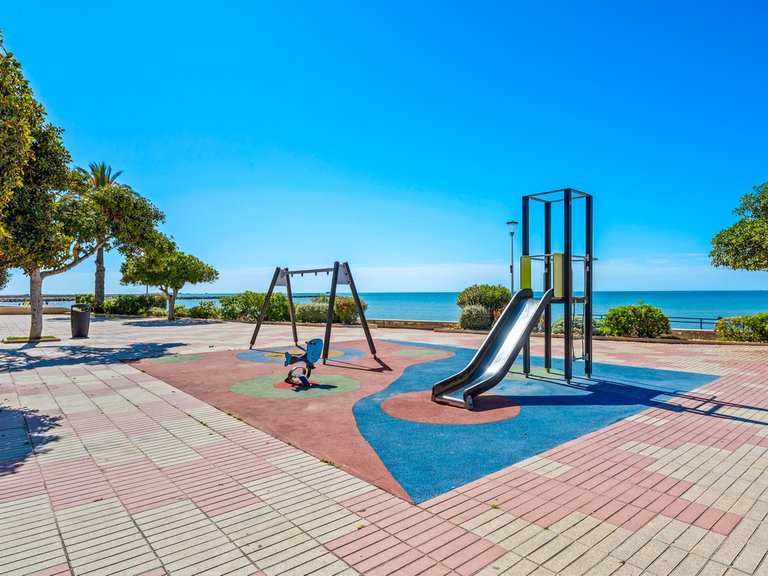 Apartment for Sale in Santa Pola, Alicante 27