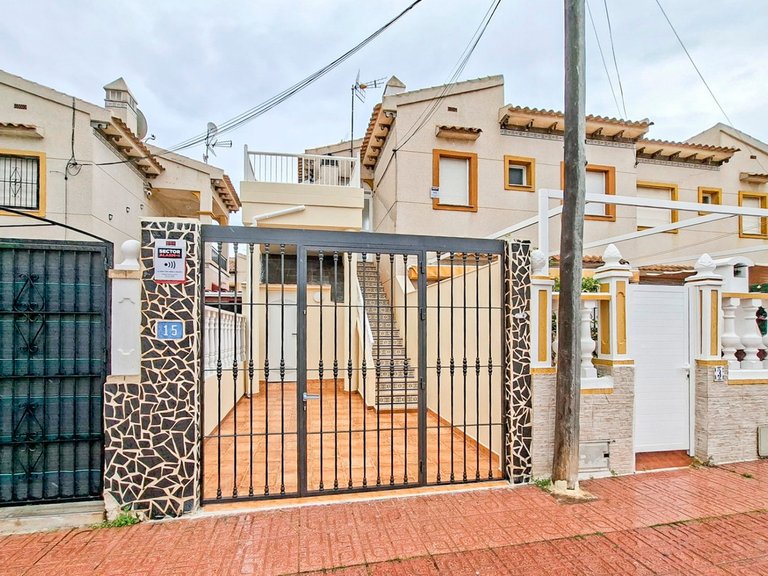 Apartment for Sale in La Zenia, Alicante 19