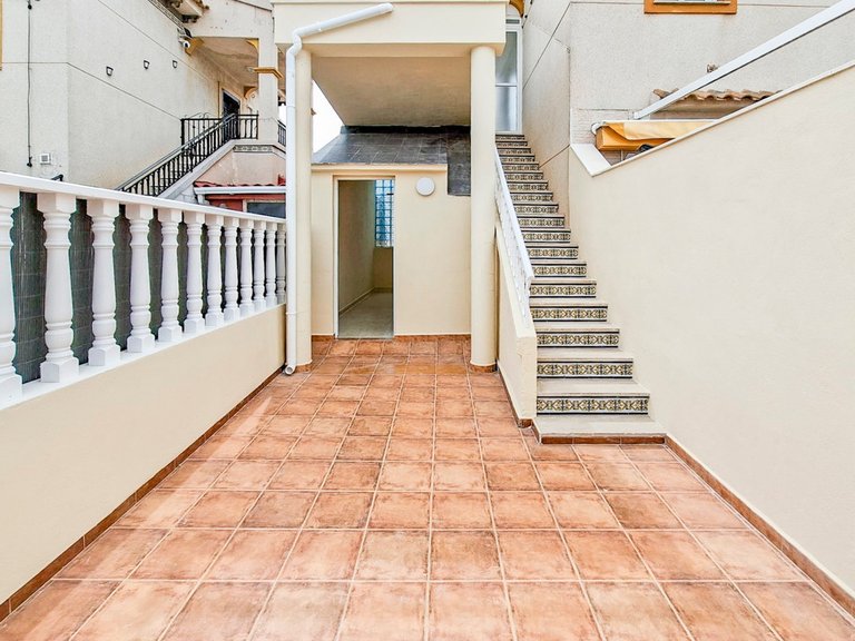 Apartment for Sale in La Zenia, Alicante 20