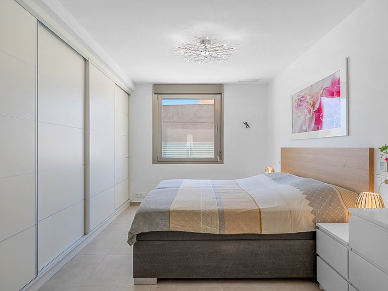 Villa for Sale in La Marina, Alicante 16