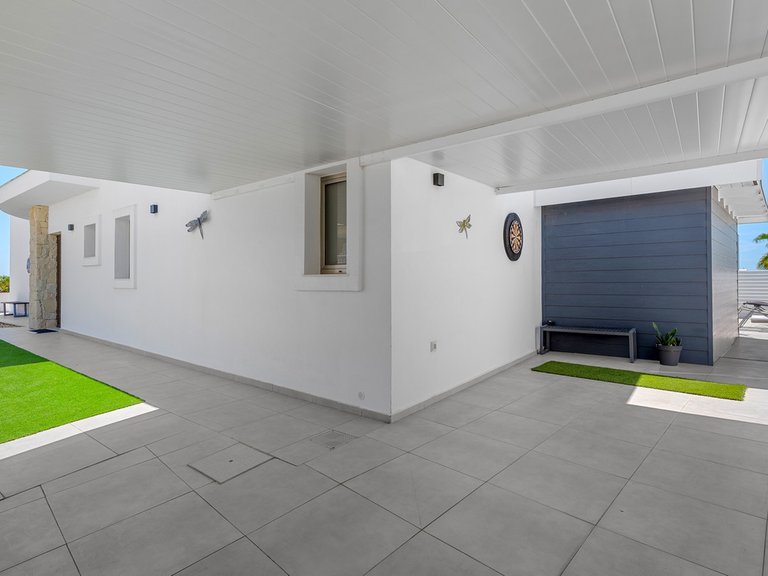 Villa for Sale in La Marina, Alicante 42