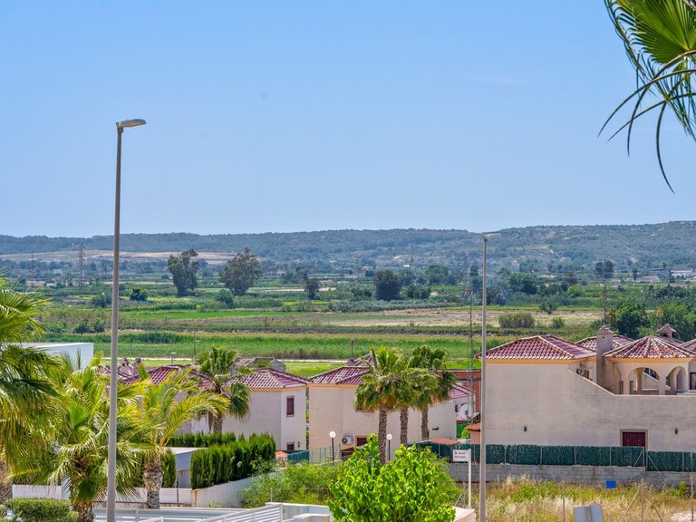 Villa for Sale in La Marina, Alicante 47