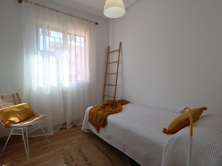 Apartment for Sale in La Zenia, Alicante 11