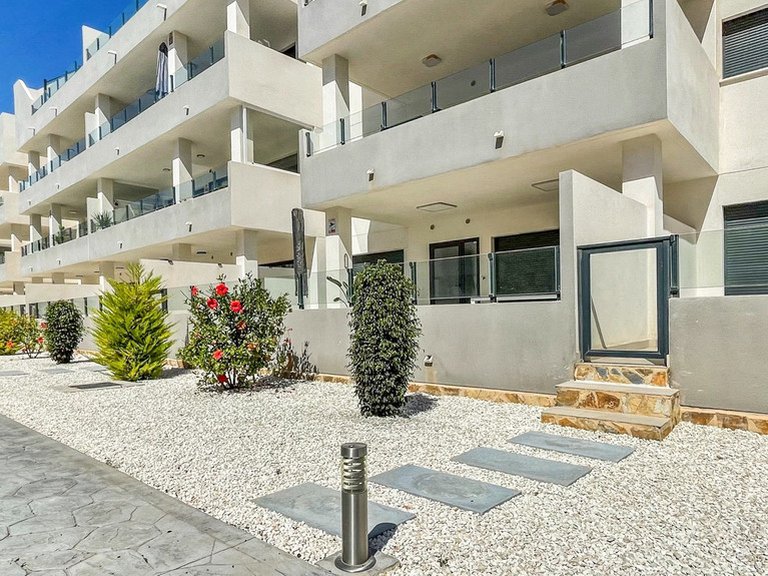 Apartment for Sale in Los Dolses, Alicante 19