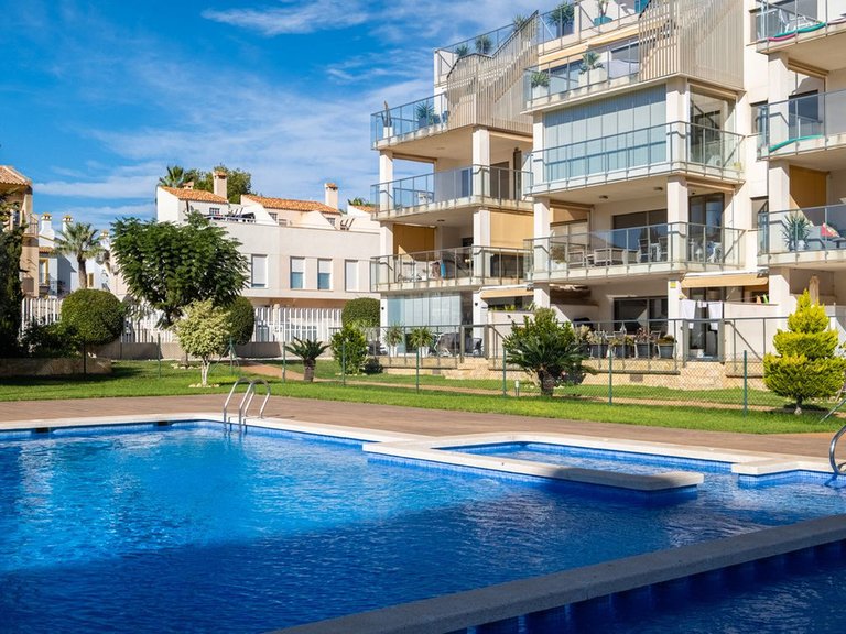 Apartment for Sale in Villamartin, Alicante 2
