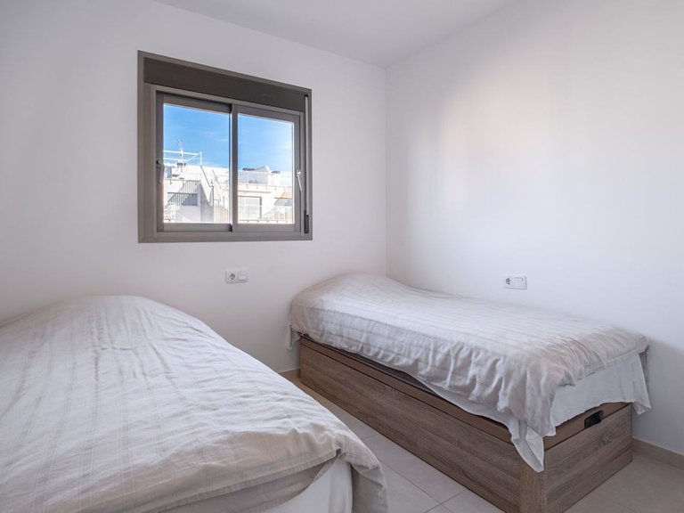Apartment for Sale in Villamartin, Alicante 13