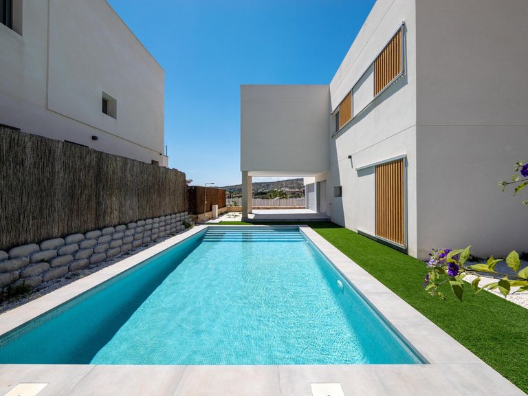 Villa for Sale in Algorfa, Alicante 2