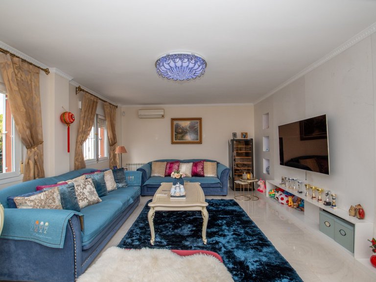 Villa for Sale in Campoamor, Alicante 3