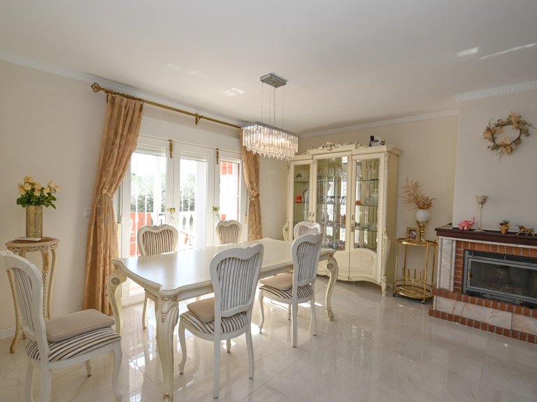 Villa for Sale in Campoamor, Alicante 5