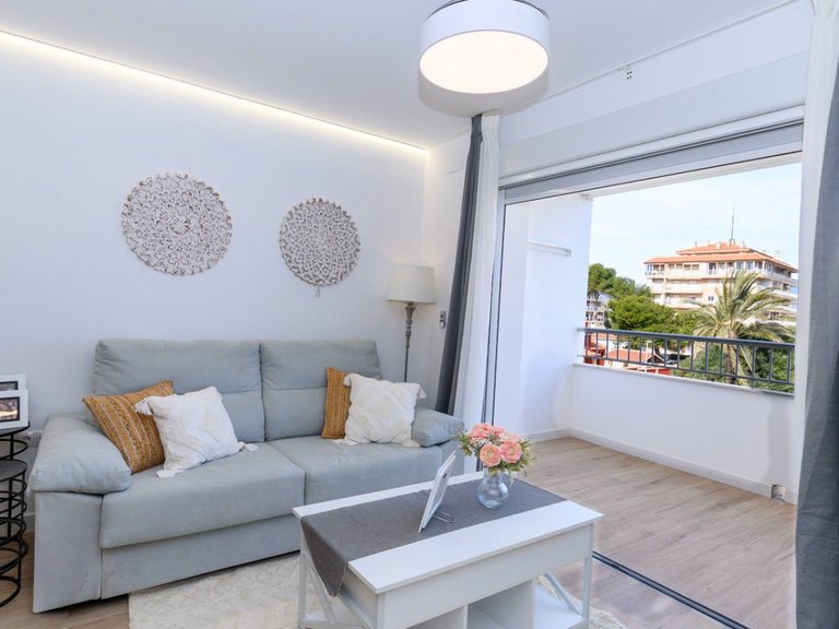 Apartment for Sale in Punta Prima, Alicante 5