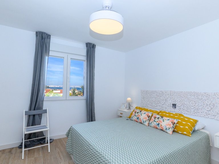 Apartment for Sale in Punta Prima, Alicante 11