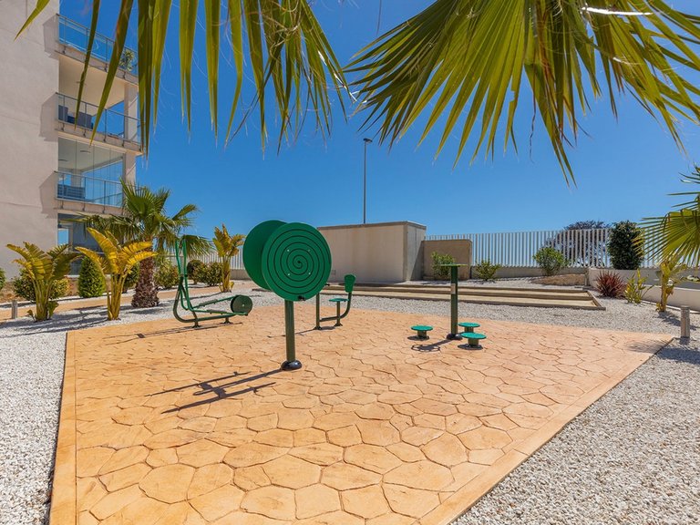 Apartment for Sale in Villamartin, Alicante 28