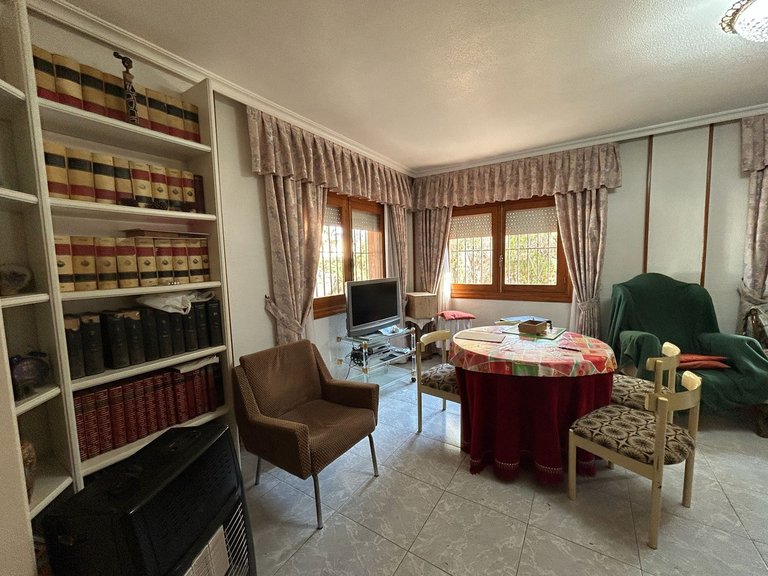 Villa for Sale in Los Balcones, Alicante 20