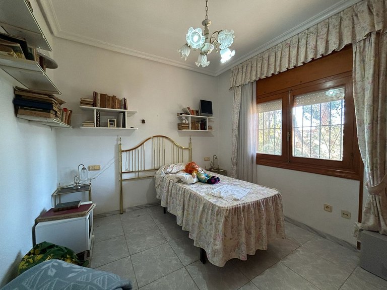 Villa for Sale in Los Balcones, Alicante 32