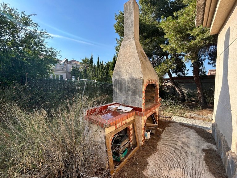 Villa for Sale in Los Balcones, Alicante 50