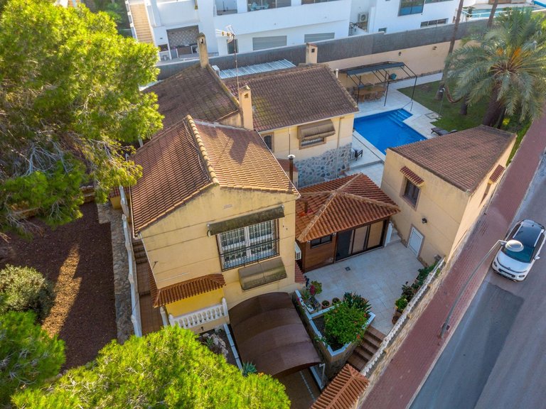 Villa for Sale in Los Balcones, Alicante 8