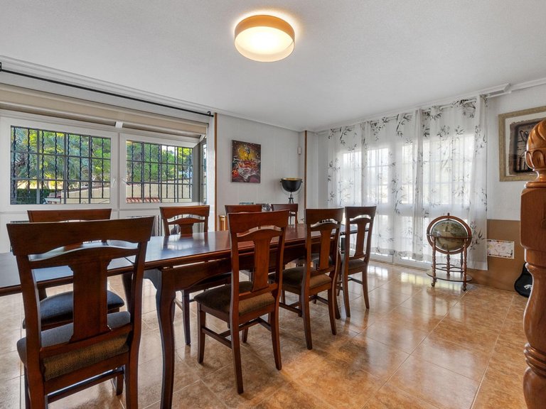 Villa for Sale in Los Balcones, Alicante 13