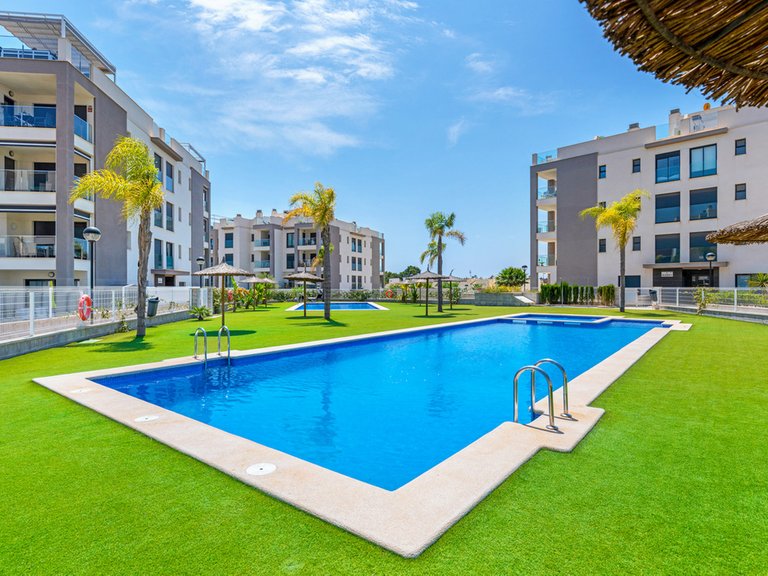 Apartment for Sale in Villamartin, Alicante 1