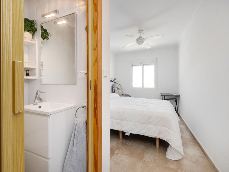 Villa for Sale in La Marina, Alicante 34