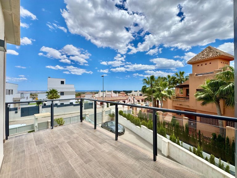 Villa for Sale in San Miguel De Salinas, Alicante 10