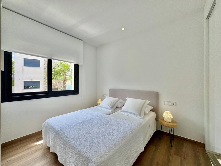 Villa for Sale in San Miguel De Salinas, Alicante 19