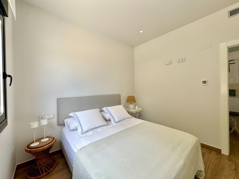 Villa for Sale in San Miguel De Salinas, Alicante 28