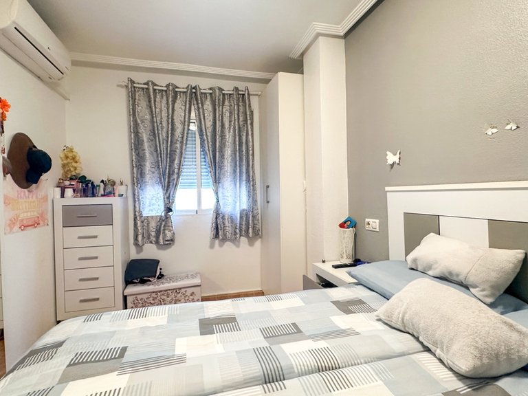 Apartment for Sale in Torrevieja, Alicante 9