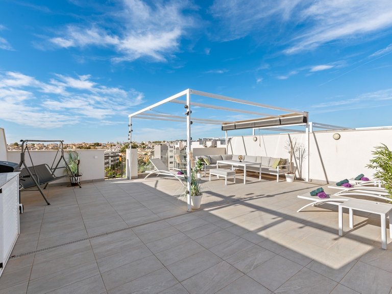 Apartment for Sale in Villamartin, Alicante 40