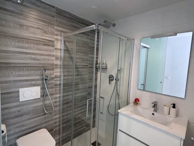 Apartment for Sale in Guardamar Del Segura, Alicante 12