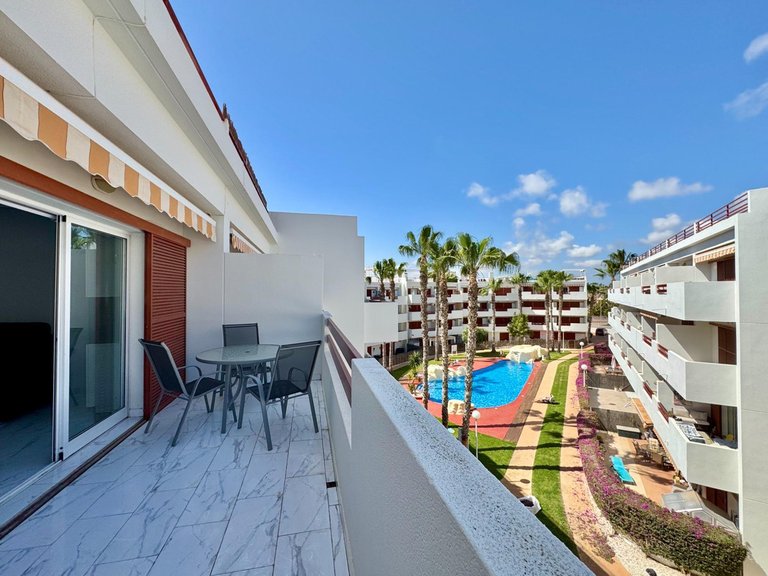 Apartment for Sale in Playa Flamenca, Alicante 1