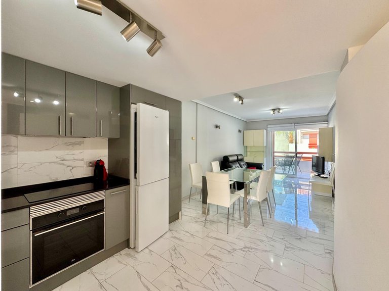 Apartment for Sale in Playa Flamenca, Alicante 12
