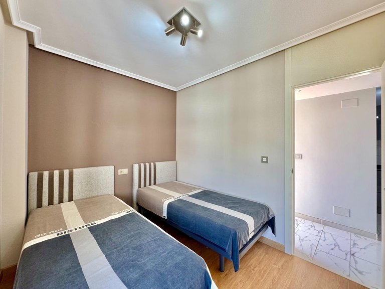 Apartment for Sale in Playa Flamenca, Alicante 21