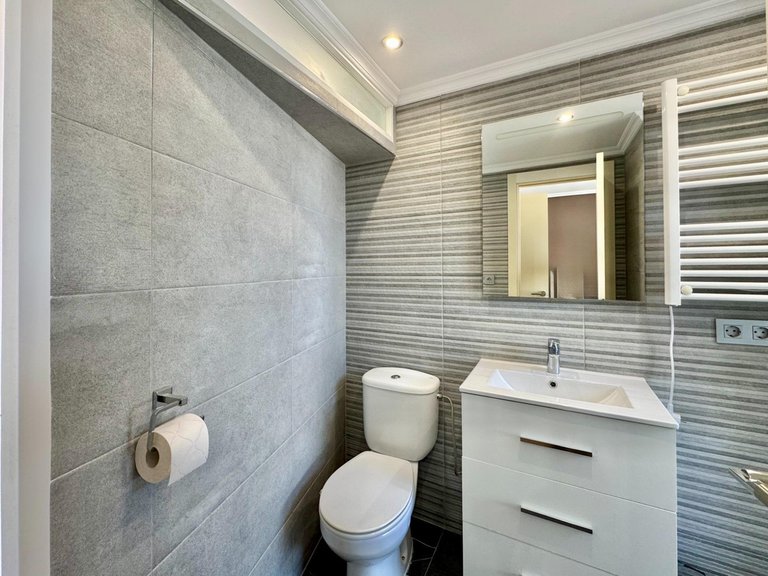 Apartment for Sale in Playa Flamenca, Alicante 24