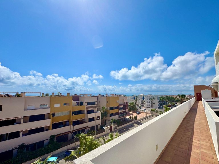 Apartment for Sale in Playa Flamenca, Alicante 29