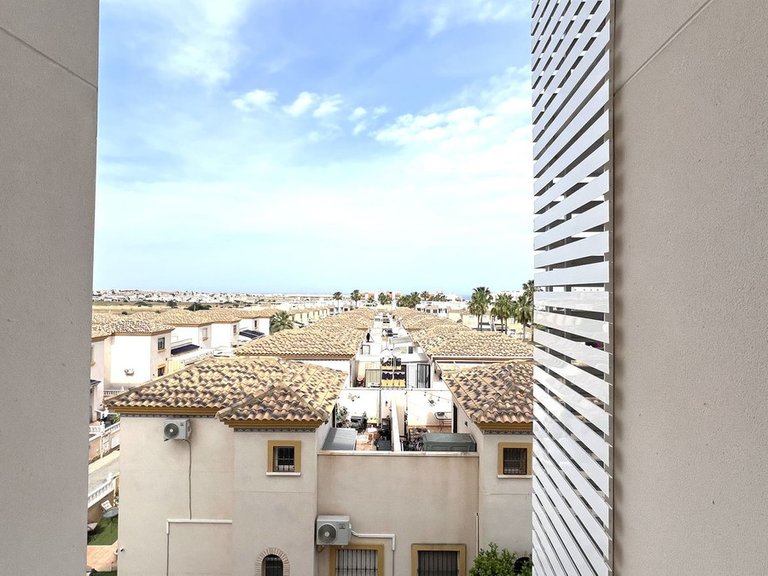 Apartment for Sale in Villamartin, Alicante 16