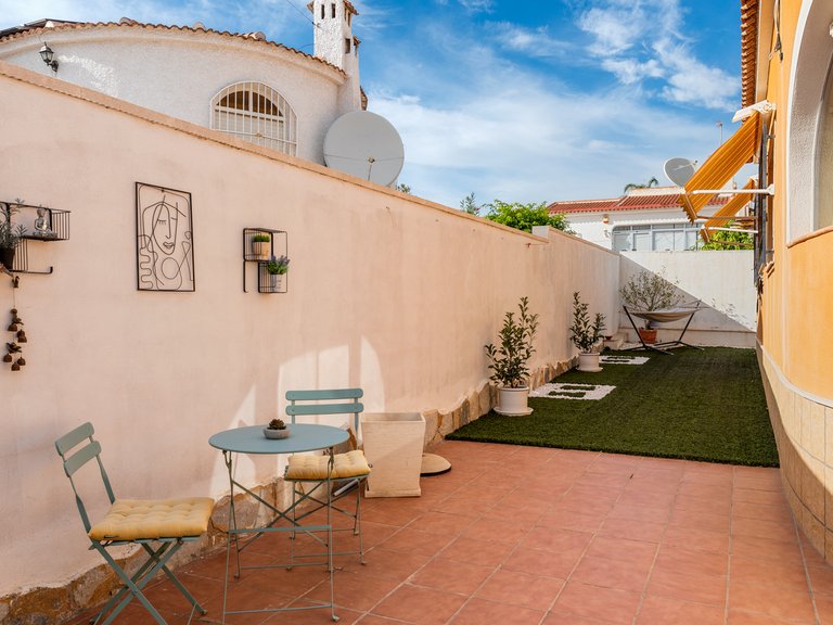 Villa for Sale in Ciudad Quesada, Alicante 32