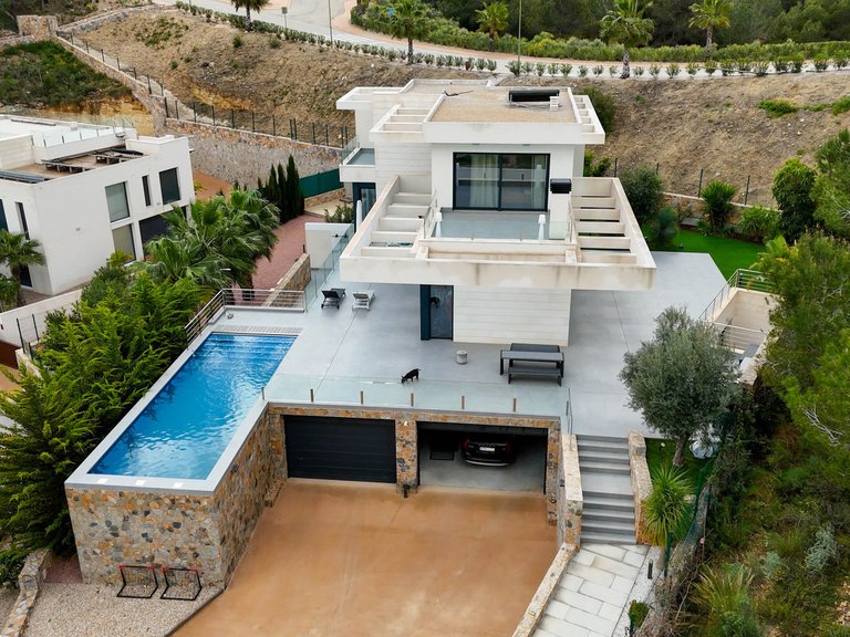 Villa for Sale in Las Colinas, Alicante 1