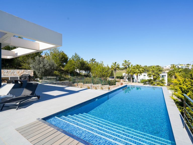 Villa for Sale in Las Colinas, Alicante 7