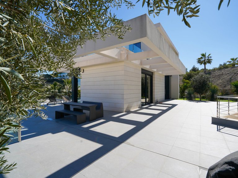 Villa for Sale in Las Colinas, Alicante 16