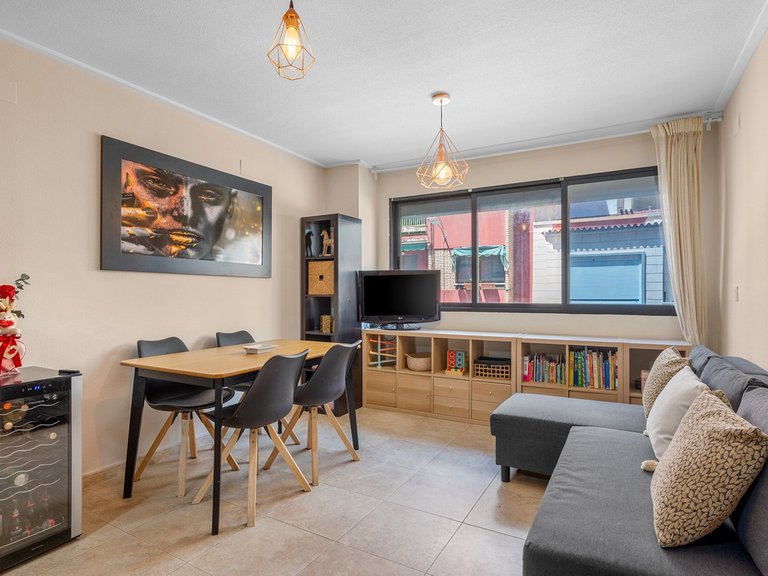 Apartment for Sale in Alicante, Alicante 1