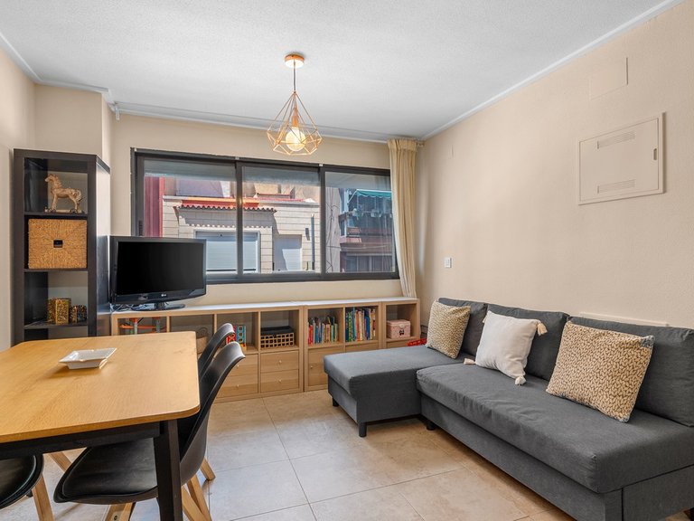 Apartment for Sale in Alicante, Alicante 2