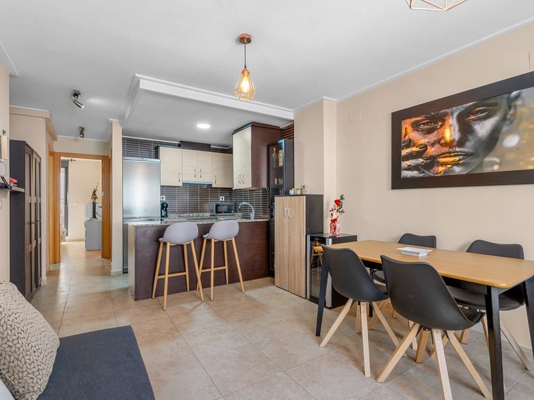 Apartment for Sale in Alicante, Alicante 3