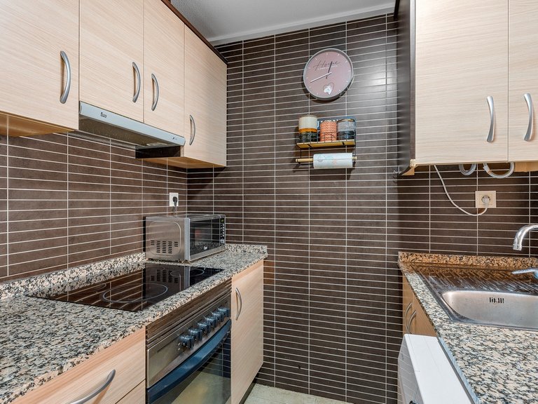 Apartment for Sale in Alicante, Alicante 8