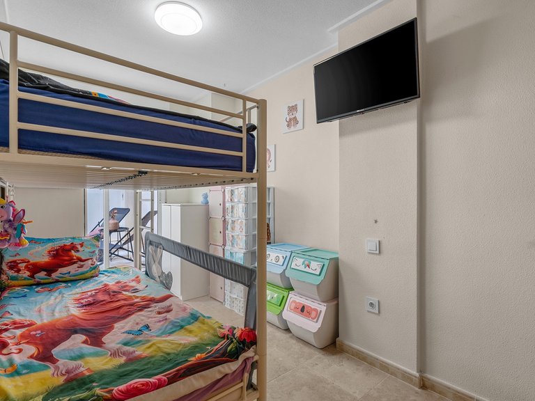 Apartment for Sale in Alicante, Alicante 16