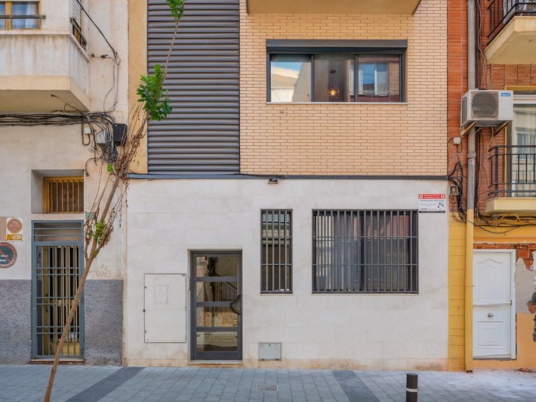 Apartment for Sale in Alicante, Alicante 23