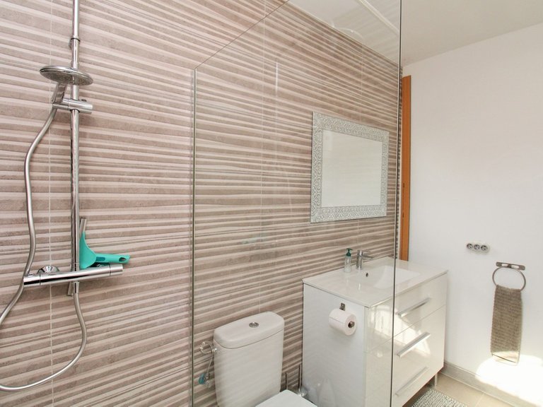 Town House for Sale in Villamartin, Alicante 20