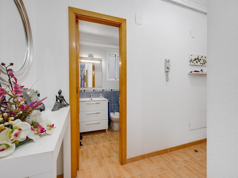 Apartment for Sale in Torrevieja, Alicante 3
